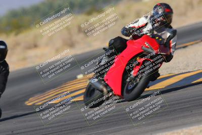 media/Nov-06-2023-Moto Forza (Mon) [[ce023d0744]]/3-Intermediate Group/Session 3 (Turn 16)/